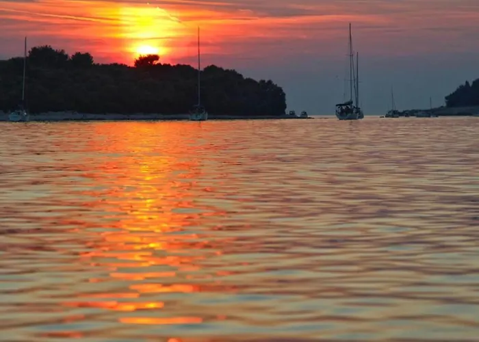 In With Sea View Terrace *